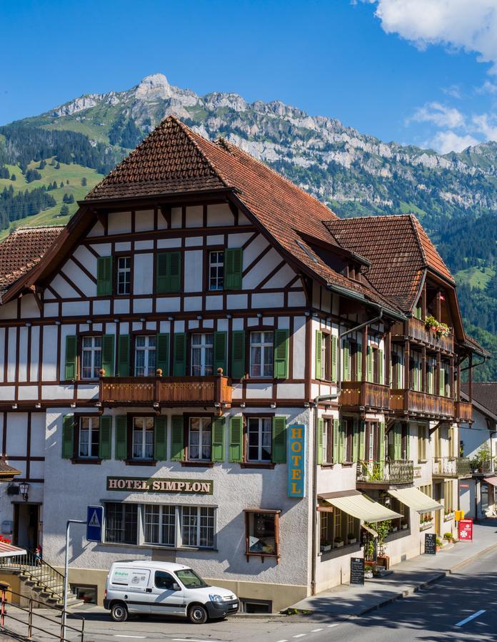 Hotel Restaurant Simplon فوتيغن المظهر الخارجي الصورة